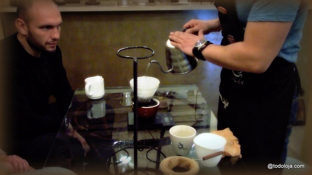 Cafe Bourbon Arte Latte