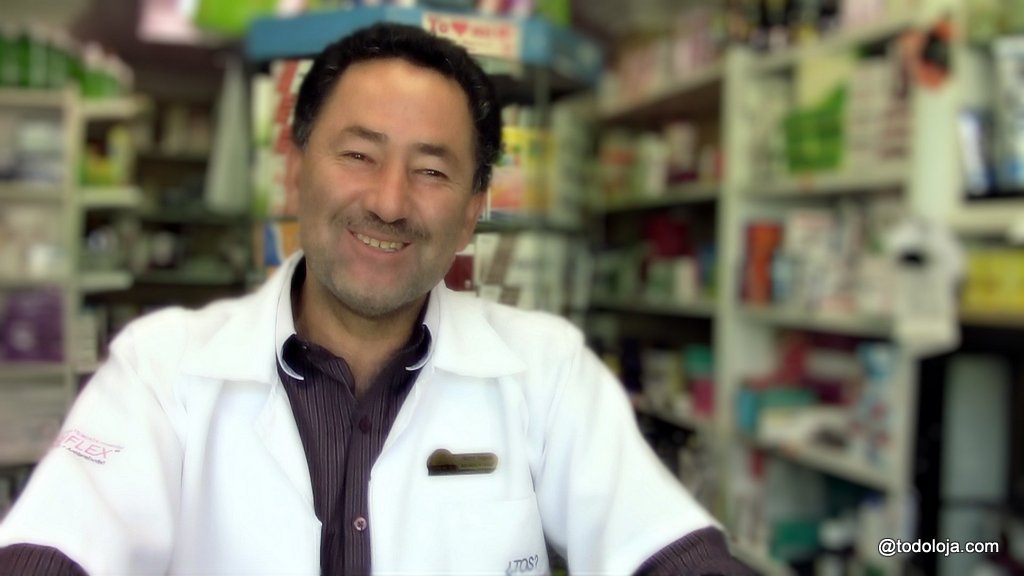 Farmacia del Pueblo Loja Ecuador - Ramiro Delgado