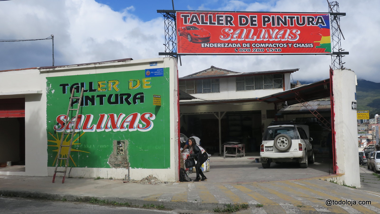 Salinas Car Painting in Loja – Awesome service